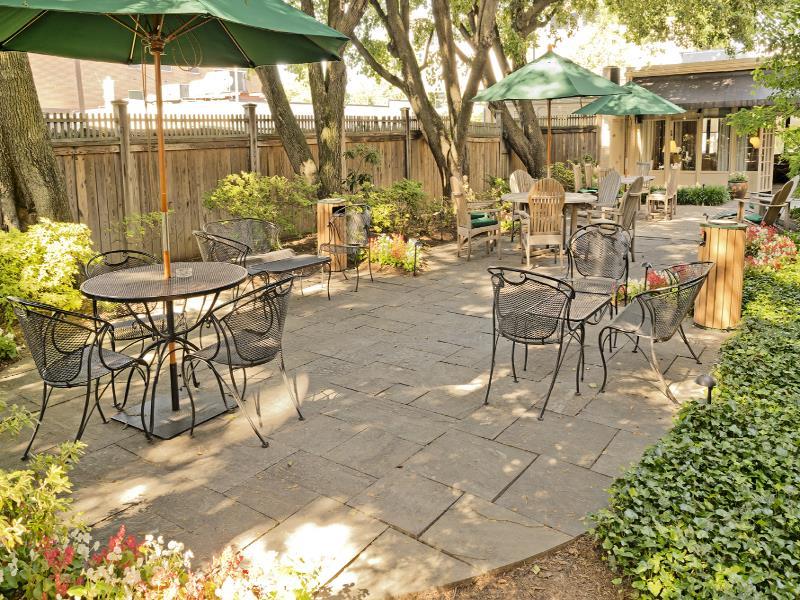 Bethesda Court Hotel Зручності фото