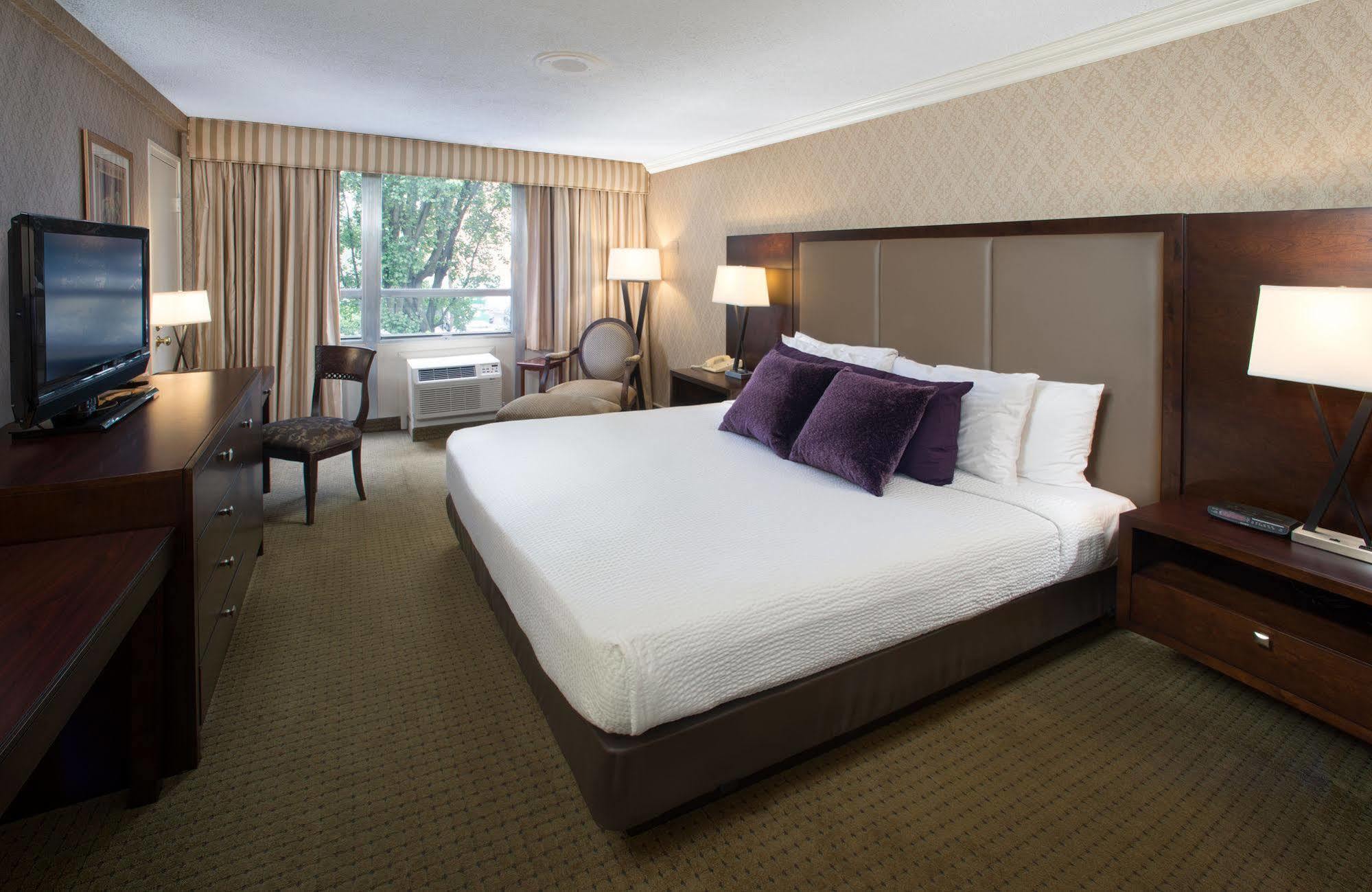 Bethesda Court Hotel Екстер'єр фото